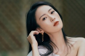 kaiyun体育综合-米切尔突破后跳投打成高难度进攻，米切尔怎么不上场