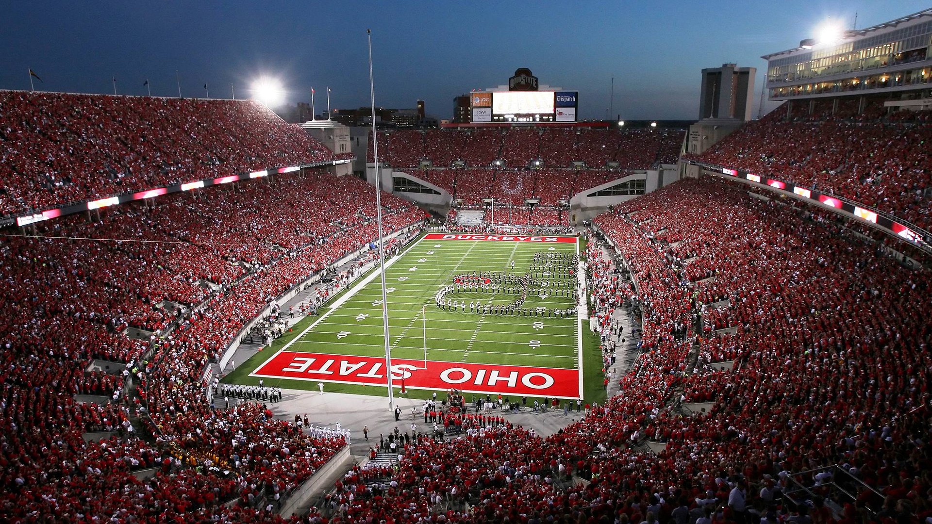 “武汉马拉松赛:世界级选手的极速对决”